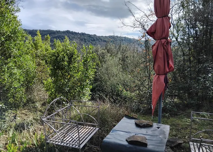 Шале Sous Les Oliviers *